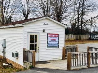 1435 Highway 70 Hwy SW, Hickory, NC 28602