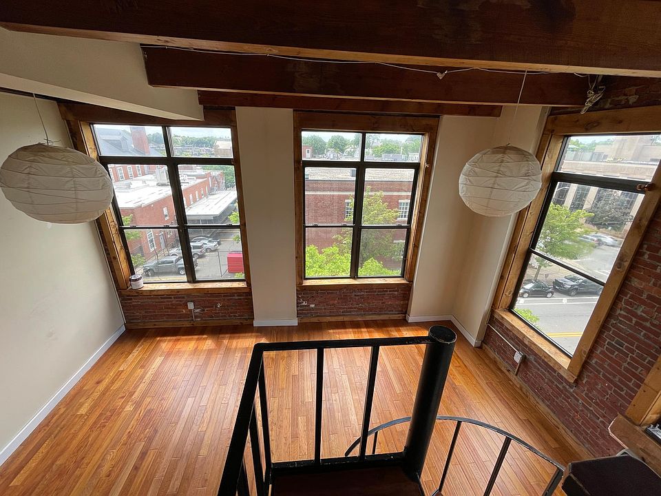 1st image of 24 Norman St APT 301