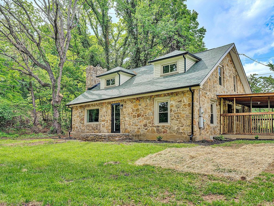 1st image of 4714 Tobey Rd