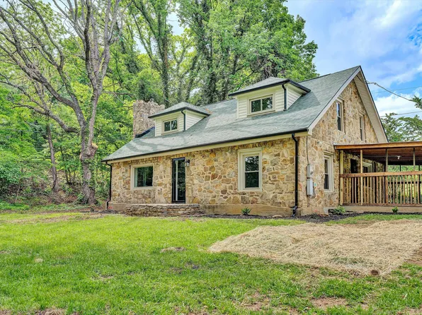 4714 Tobey Rd, Salem, VA 24153