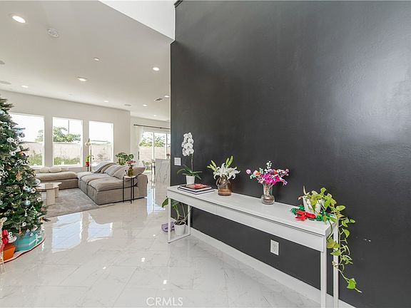 5th image of 131 Reyes Aly