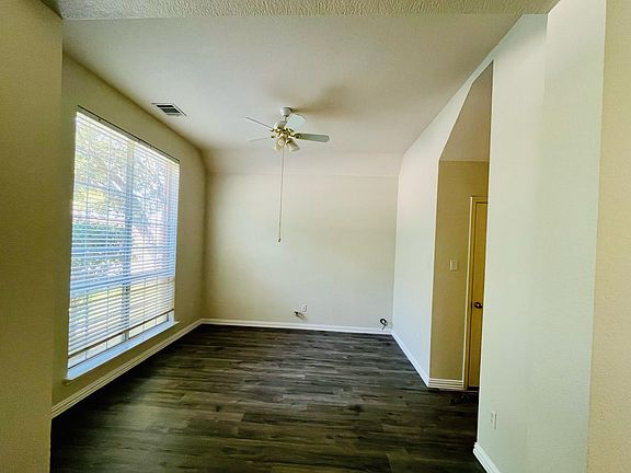 5th image of 3156 Kettle River Ct