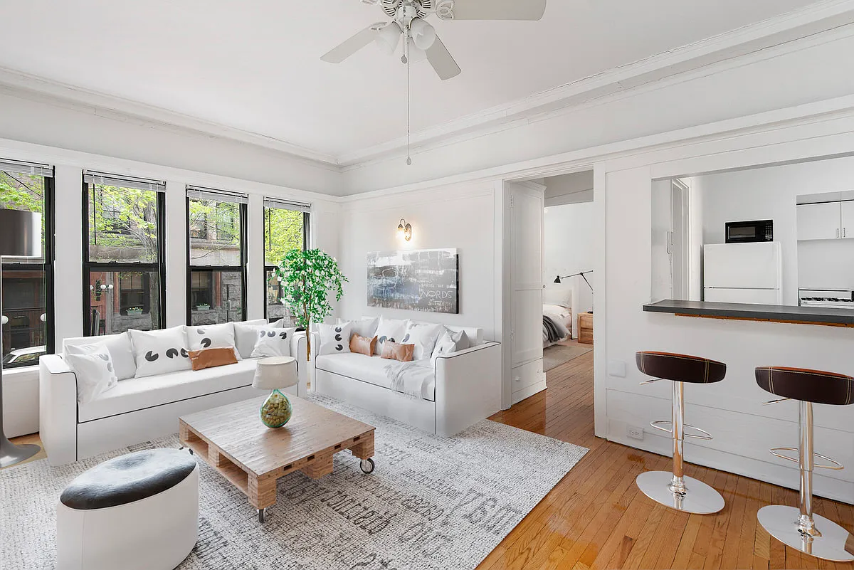 Floor plan 1-BR/1BA