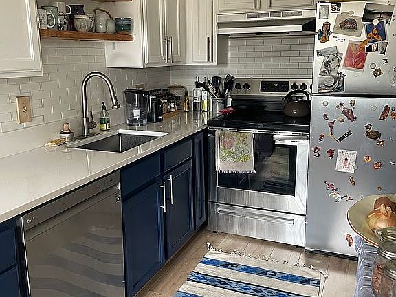 4th image of 1350 N Josephine St APT 402
