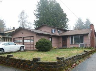 8828 SE Washington St, Portland, OR 97216