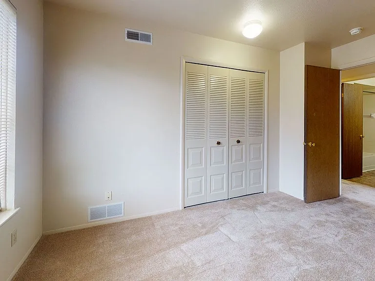 Trappers Cove Apartments — Photo 89