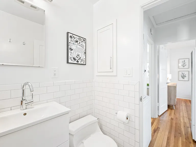 3717 Riviera Dr — Photo 22
