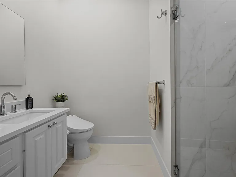2057 Futana Way — Photo 27