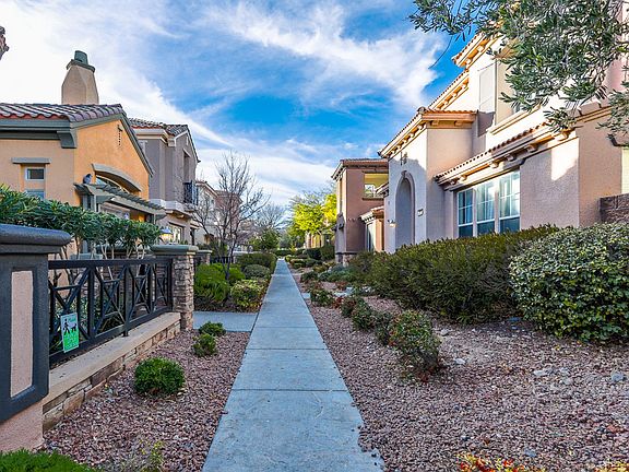 4th image of 2463 Cordoba Bluff Ct