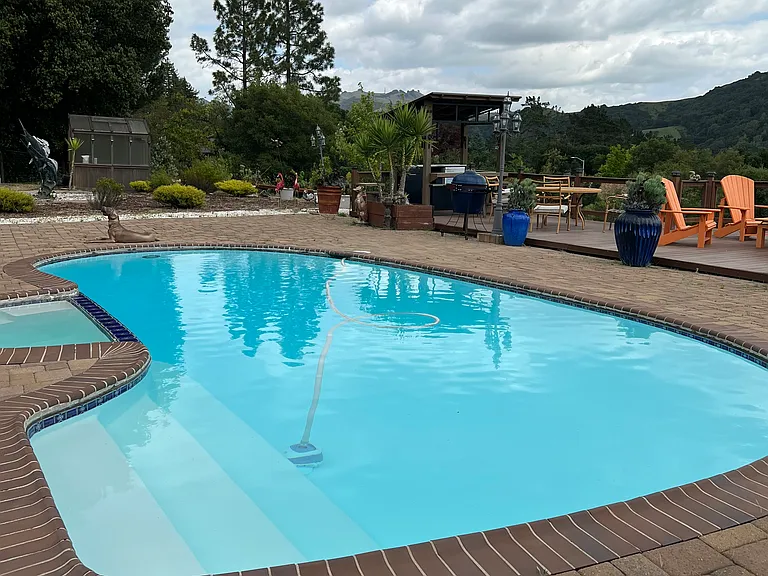 35 Kent Ct — Photo 15