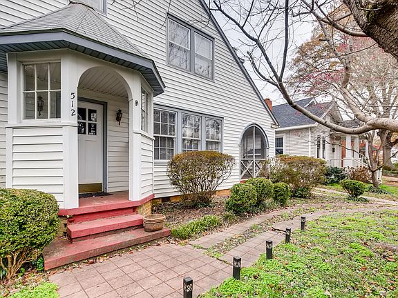 3rd image of 512 W 3rd Ave