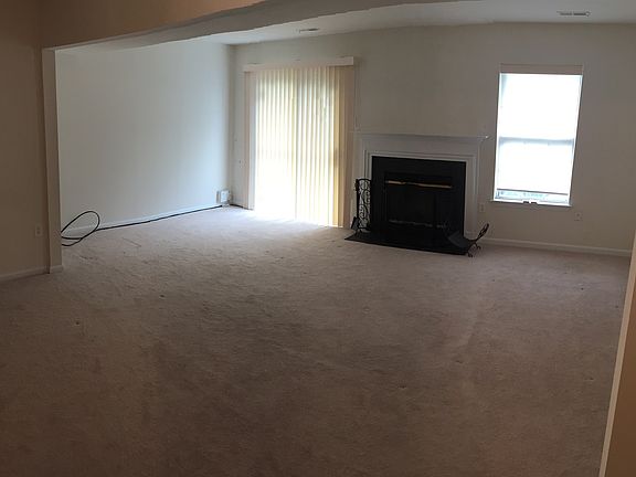 5th image of 8339 Founders Woods Way