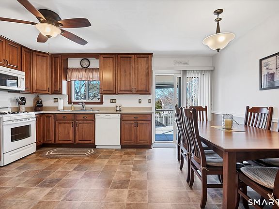 2nd image of 110 Meadow Lark Road