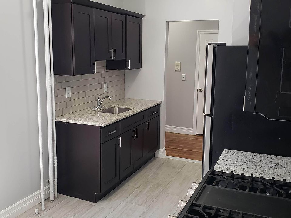 1st image of 111 61st St #11215918
