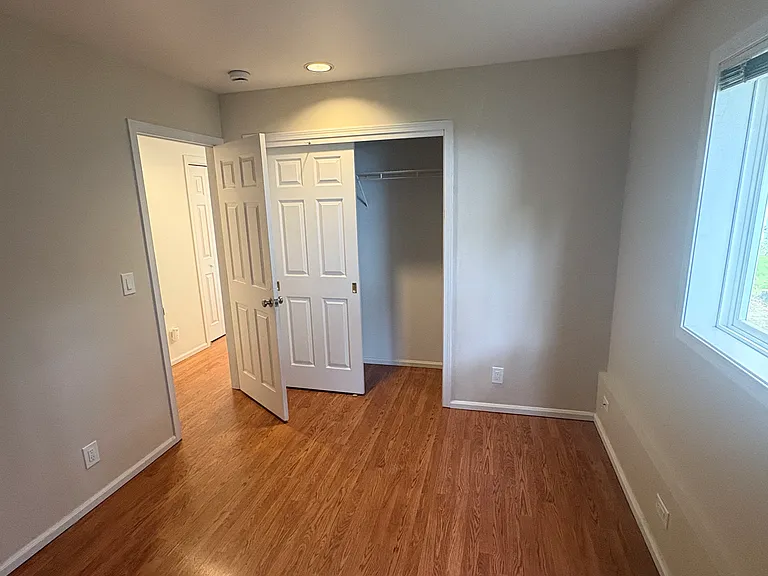 8058 Fauntleroy Way SW — Photo 24