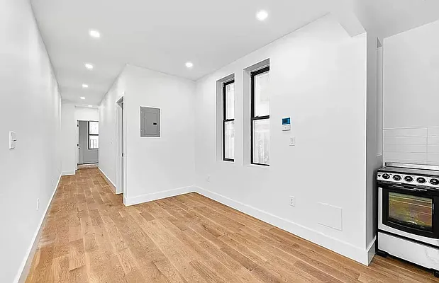 Rented by Corcoran | media 14