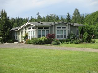 1081 McFarland Dr, Sequim, WA