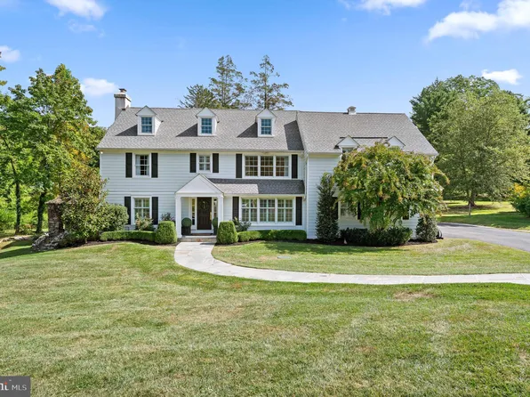 471 Glenmary Ln, Wayne, PA 19087