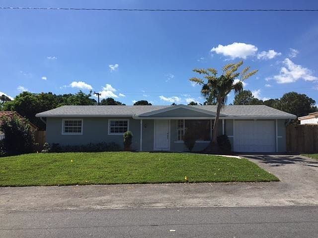 1st image of 118 SE 31st Ave