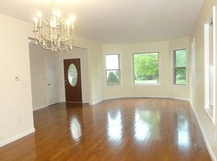 527 W Main St, Avon, MA 02322