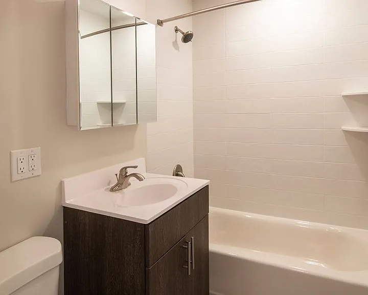 The Parkview at Polifly: In-Unit Washer & Dryer, Heat and Water Included, and Cat & Dog Friendly — Photo 11