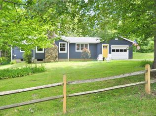 54 Jack Corner Rd, Warren, CT 06777