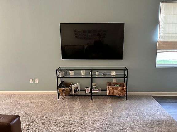 3rd image of 5015 Larken Ct