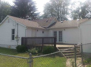 303 Mill St, Churubusco, IN