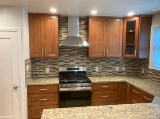 1940 Ivy St, San Mateo, CA 94403