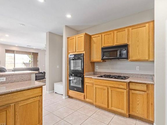4th image of 10208 Crystal Arch Ave