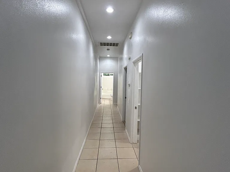 6446 Palm View Ave — Photo 7