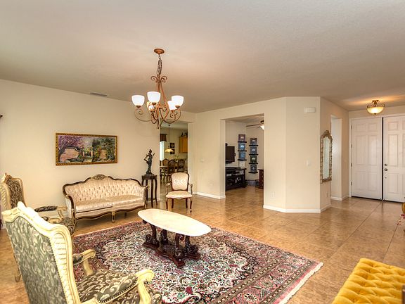 5th image of 2391 Everley Cir