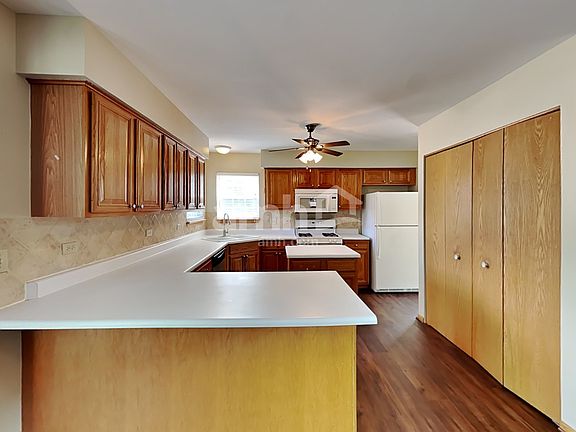 3rd image of 5551 Wesmere Lakes Ct