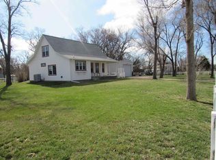 308 N 3rd St, Inland, NE 68954