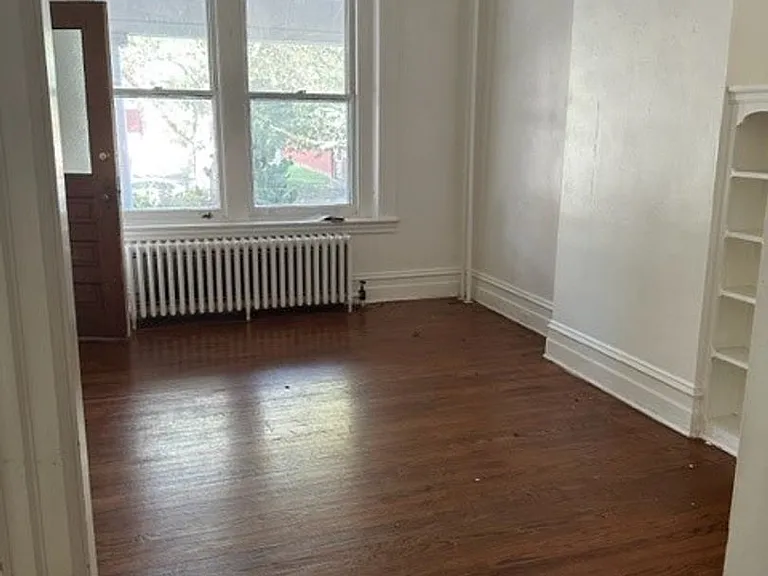 50 N West End Ave — Photo 13