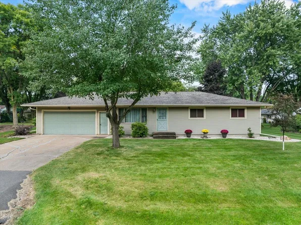 500 North AUBURN AVENUE, Marshfield, WI 54449