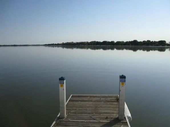 N8926 LAKE ROAD, Randolph, WI 53956