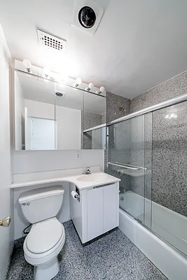 Rented by Douglas Elliman | media 20