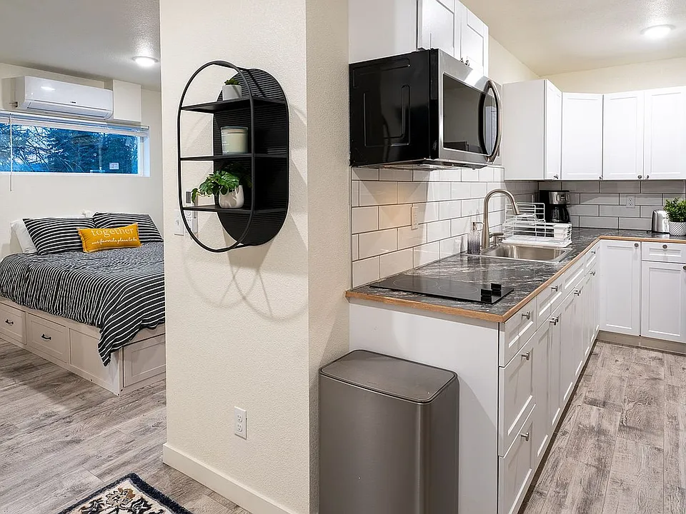 Easy Street Townhomes
