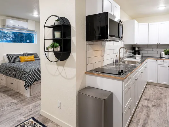 Easy Street Townhomes