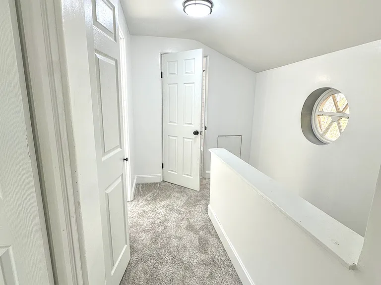 1607 Girard Ave — Photo 25