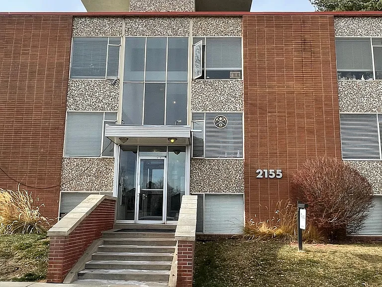 2155 S Josephine St — Photo 4