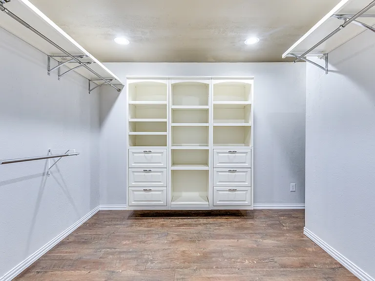 520 Pollyann Trl — Photo 18