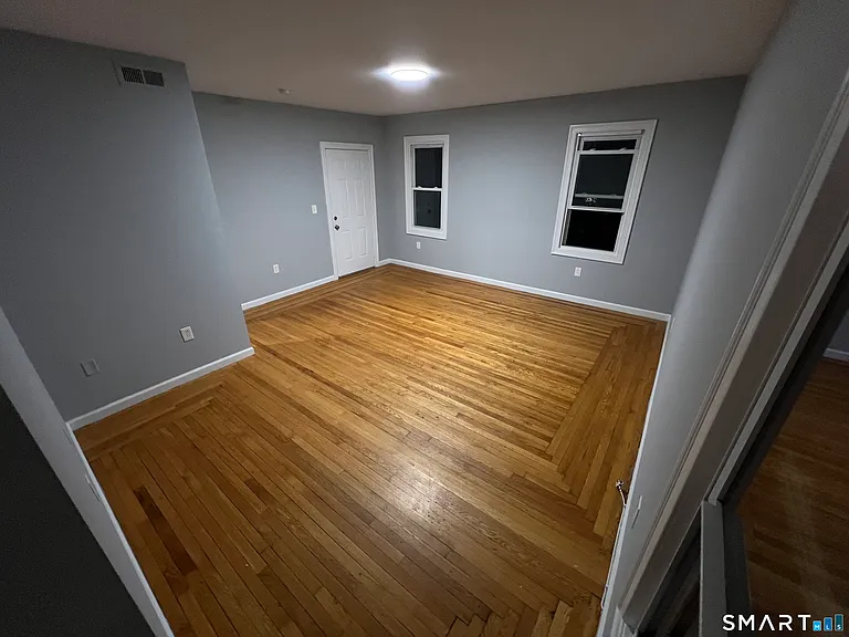 39 Lander St #2 — Photo 14