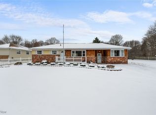 34 Lee Rd, Painesville, OH 44077