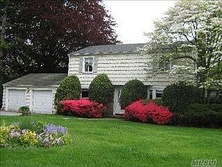 4th image of 14 Old Pine Dr