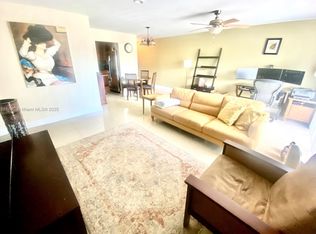 17051 NE 35th Ave APT 201, North Miami Beach, FL 33160