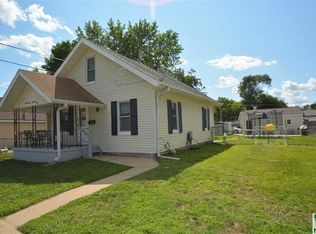 2365 Fairbanks St, Sioux City, IA 51109