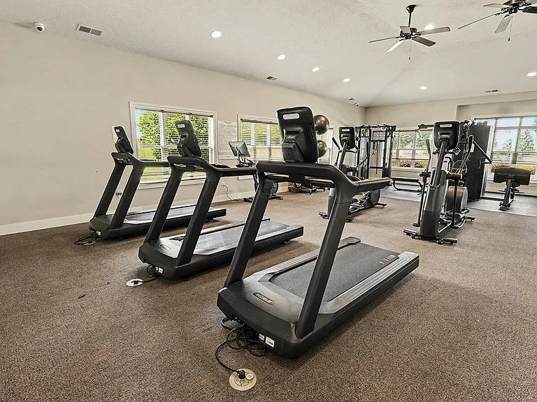 Limestone Creek Apartment Homes — Photo 38