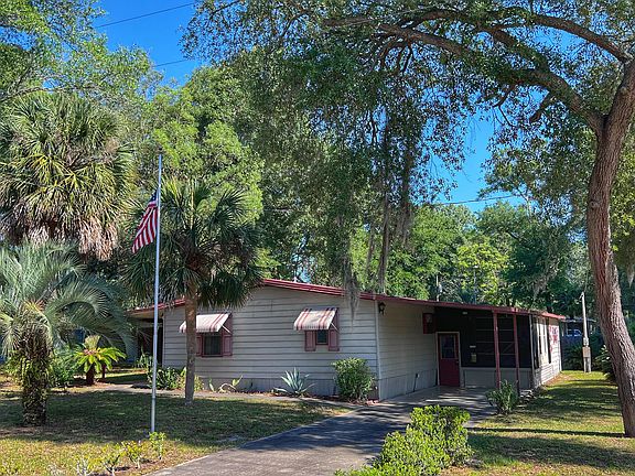 2nd image of 11131 NW 113th Pl